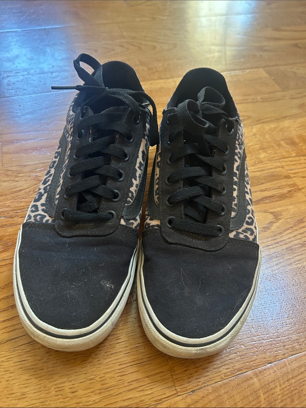 Vans Leopard  Panel Low-Top Sneakers - Black & Tan